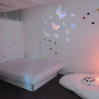 INAK OBDARENÍ V ŠKOLE IV. – SNOEZELEN INAK OBDARENÍ V ŠKOLE IV. – SNOEZELEN