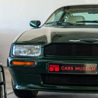 Double Red Cars múzeum Double Red Cars múzeum