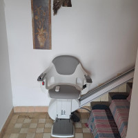 Lubeník - stoličkový výťah Homeglide Lubeník - stoličkový výťah Homeglide