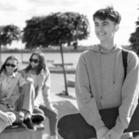 Spoločenské vzťahy sú dnes postihnuté zvláštnou nákazou Spoločenské vzťahy sú dnes postihnuté zvláštnou nákazou