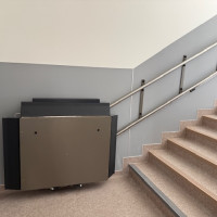 Nemocnica Trstená - Šikmá schodisková plošina GTL E Nemocnica Trstená - Šikmá schodisková plošina GTL E