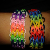 Život so štetcami a náramky z gumičiek Život so štetcami a náramky z gumičiek