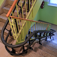 Zemianské kostoľany - stoličkový výťah Live Zemianské kostoľany - stoličkový výťah Live