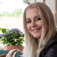 Pomáhať iným je zmyslom môjho života Pomáhať iným je zmyslom môjho života